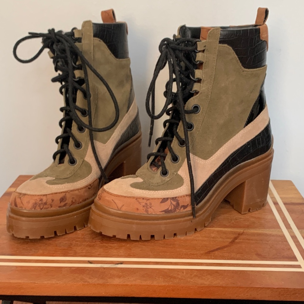 Gianni Bini Chunky Lace-Up Platform Boots in Olive, Black & Tan